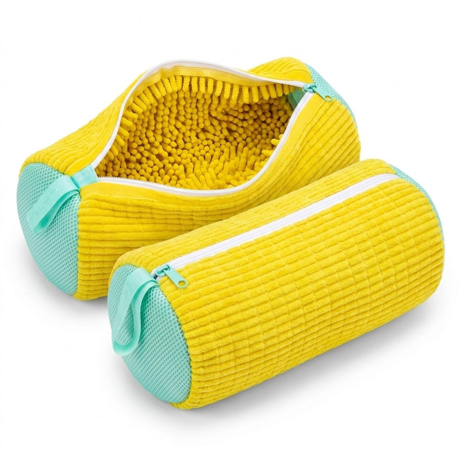 Las dos bolsas para lavar zapatos que vienen en el paquete