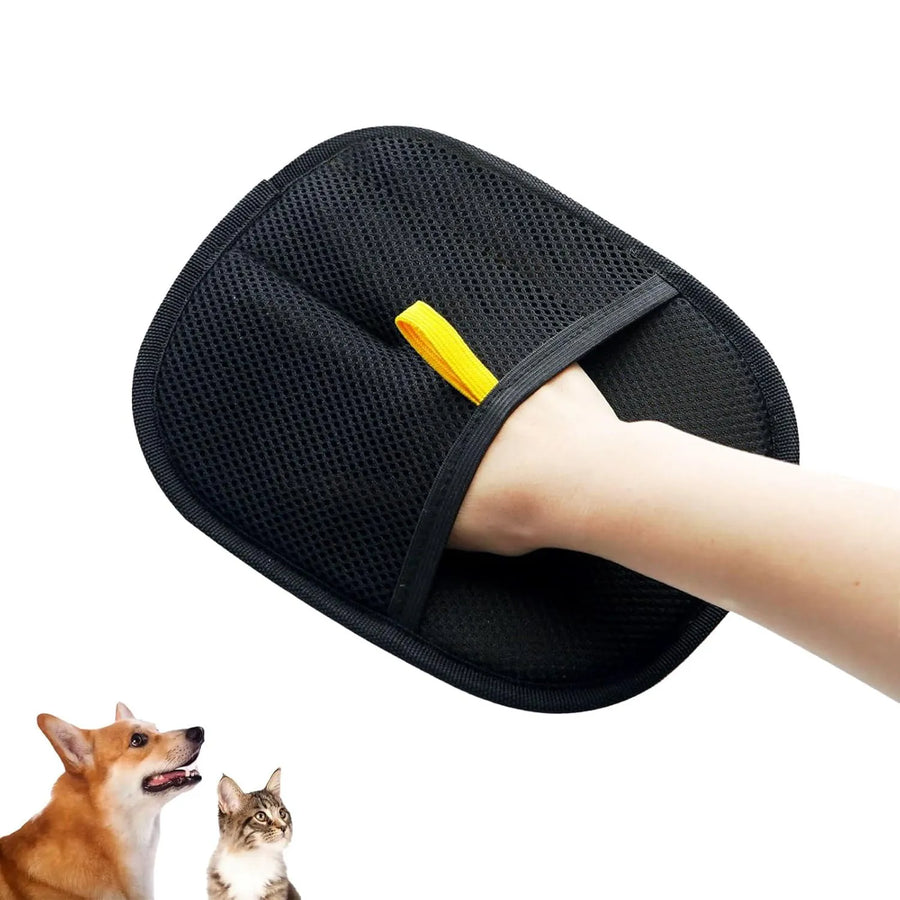 Guante quita pelos para mascotas puesto en la mano, sirve para perros y gatos